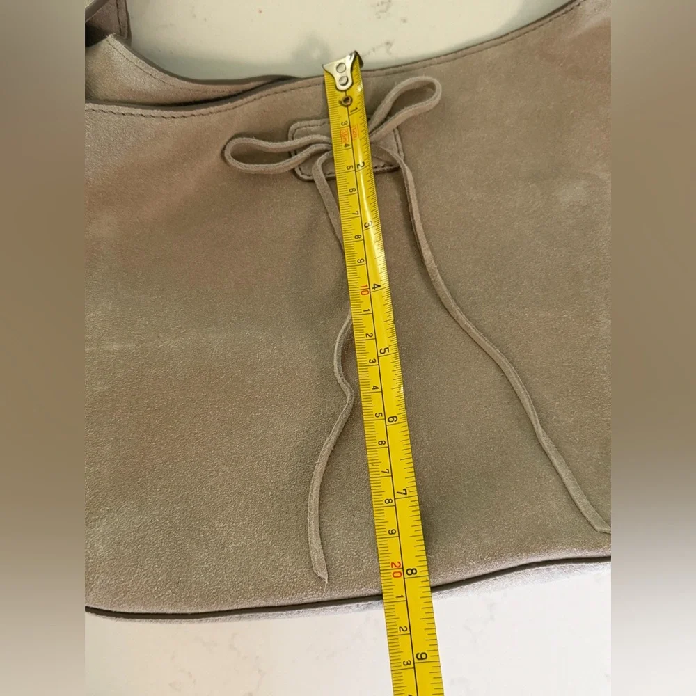 Lucky Brand Beige Shoulder Bag - Picture 10 of 15